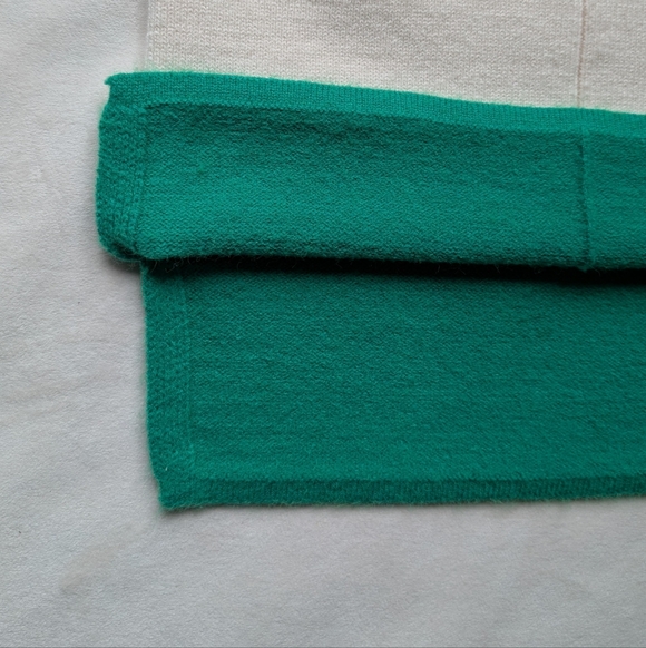 Soft Cashmere Blend Women's Sweater Colorblock Mock Neck Green Cream Knit Size S - Picture 15 of 16